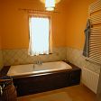 Aszód - FSZT, 100 m2 - Hangulatos, kényelmes a fürdőszoba