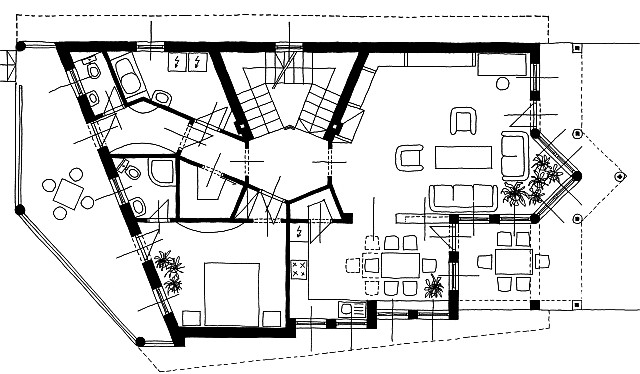 FLDSZINT alaprajz - 95 m2 - Nhol klns formj helyisgek, de tkletesen kihasznljk a helyet, mozgalmas homlokzatok