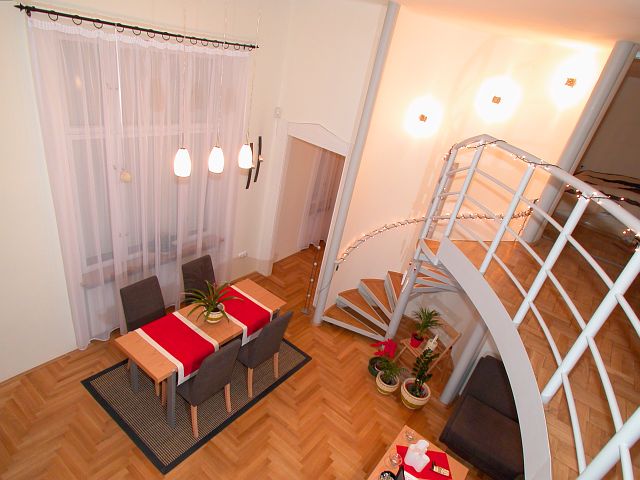 Budapest XIII., Csanády utca - 57 m2 + 15 m2 galéria, 2 szoba - Ikergaléria a két szobában, lakásátalakítás